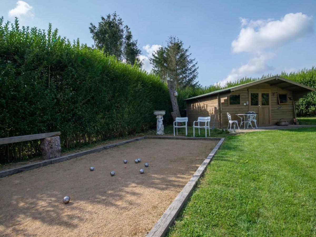 Beautiful And Spacious Holiday Home With P Tanque Court And Countryside Views Somme-Leuze Exterior photo